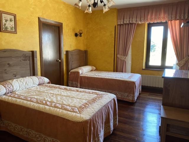 Отель Hosteria Carmen Сантильяна-дель-Мар Экстерьер фото