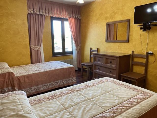 Отель Hosteria Carmen Сантильяна-дель-Мар Экстерьер фото