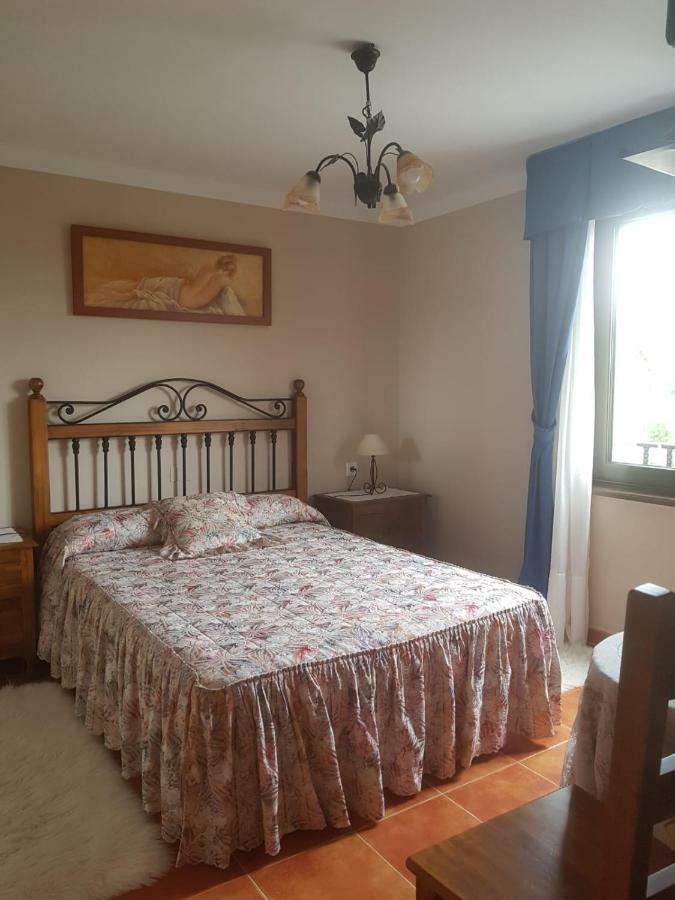Отель Hosteria Carmen Сантильяна-дель-Мар Экстерьер фото