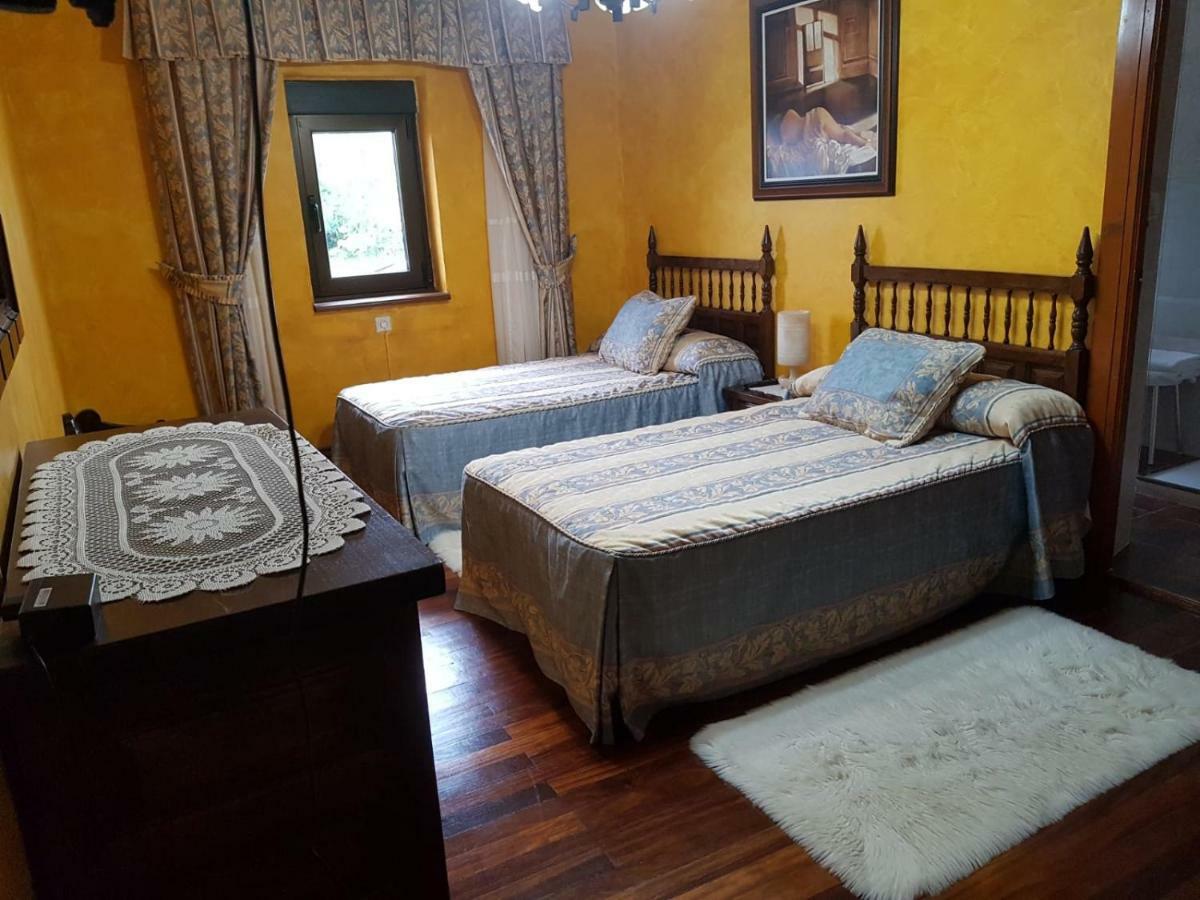 Отель Hosteria Carmen Сантильяна-дель-Мар Экстерьер фото