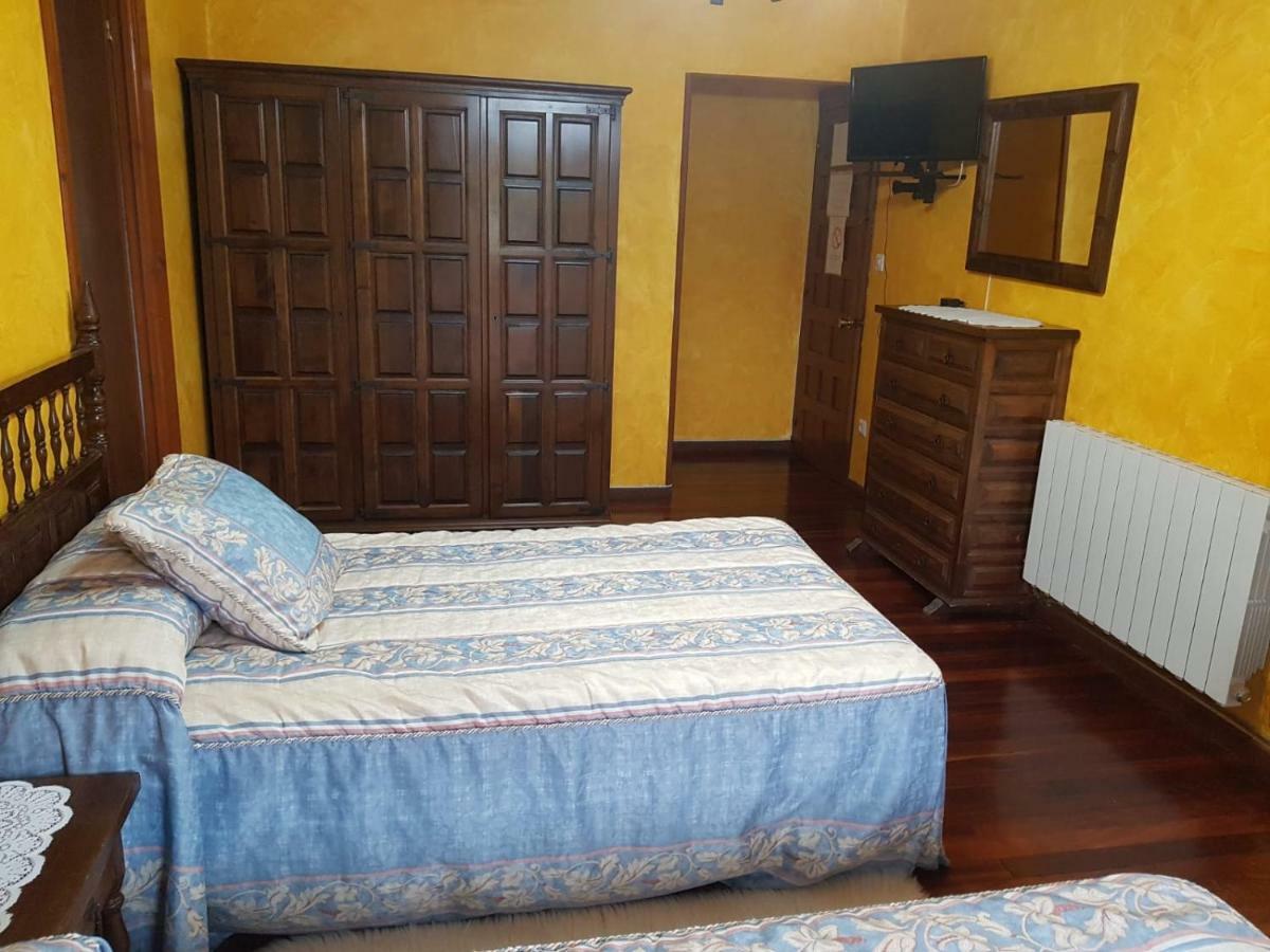Отель Hosteria Carmen Сантильяна-дель-Мар Экстерьер фото